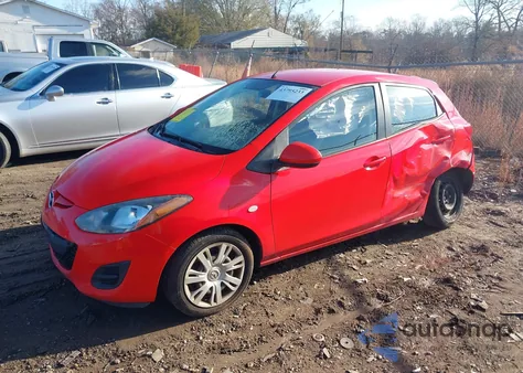 2014 Mazda Mazda2 Sport из США, поврежденный, VIN JM1DE1KZXE0180731